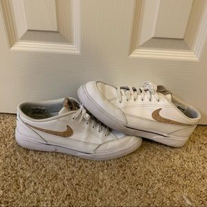 Nike gts 16 cork size 8